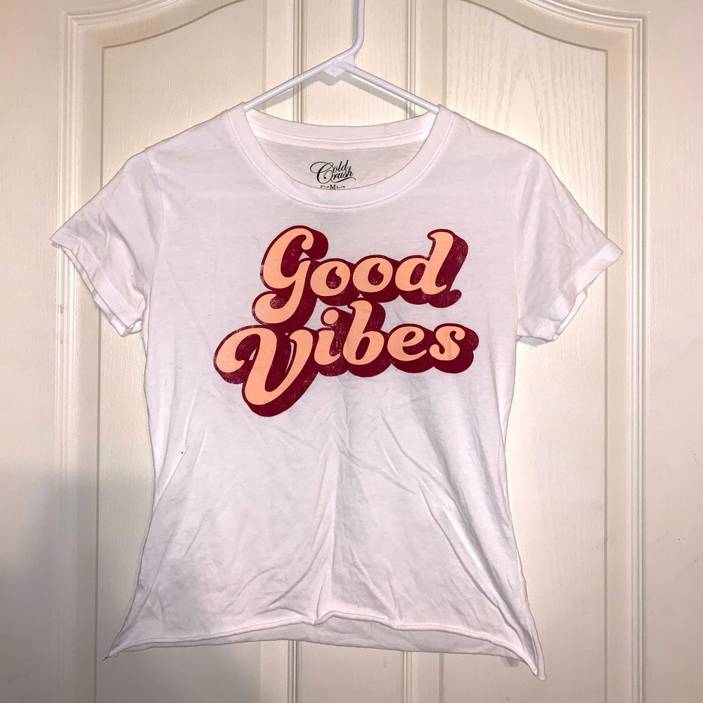 Good Vibes Cropped Tee